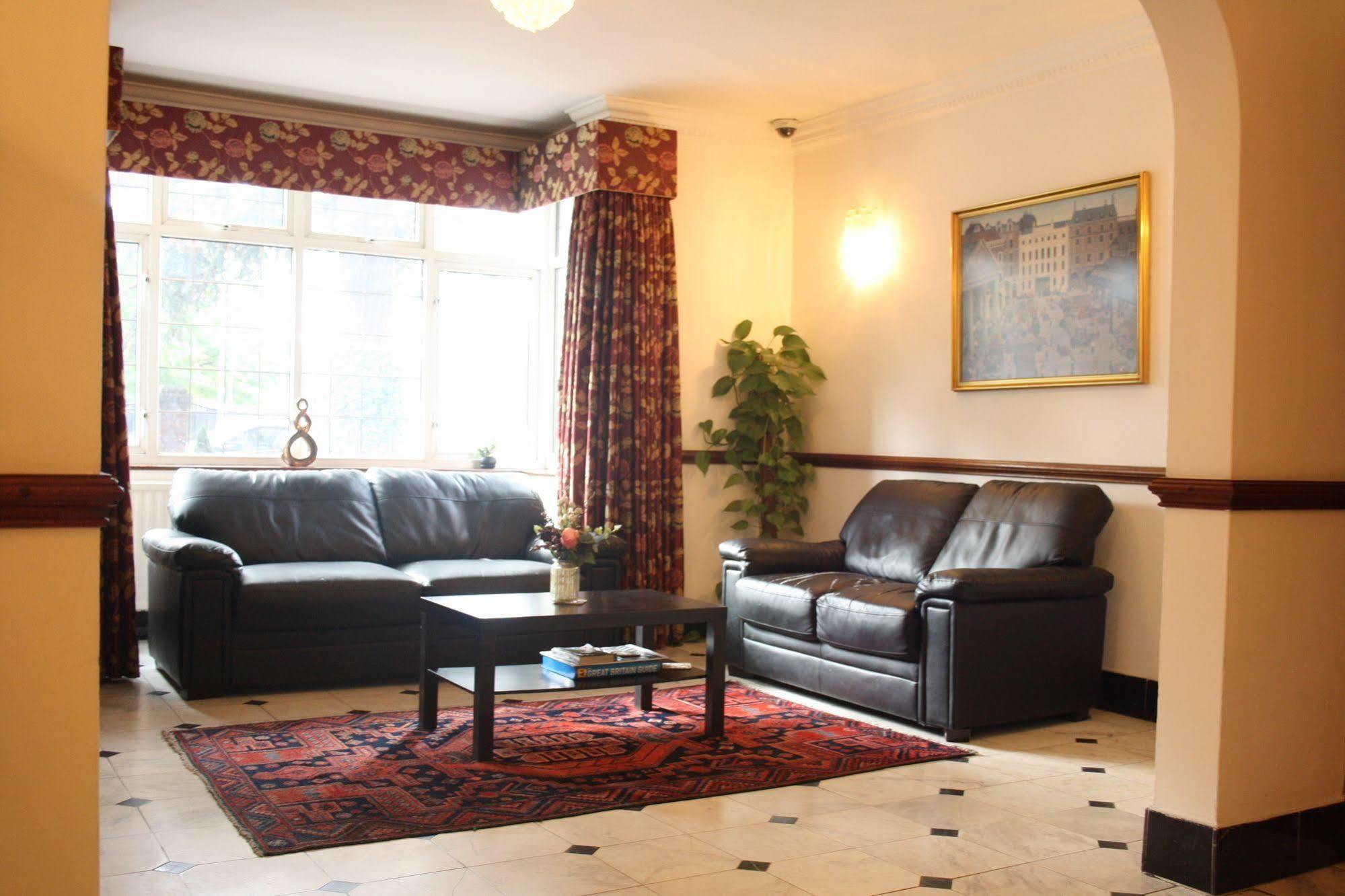 Kings Paget Hotel West Drayton  Εξωτερικό φωτογραφία