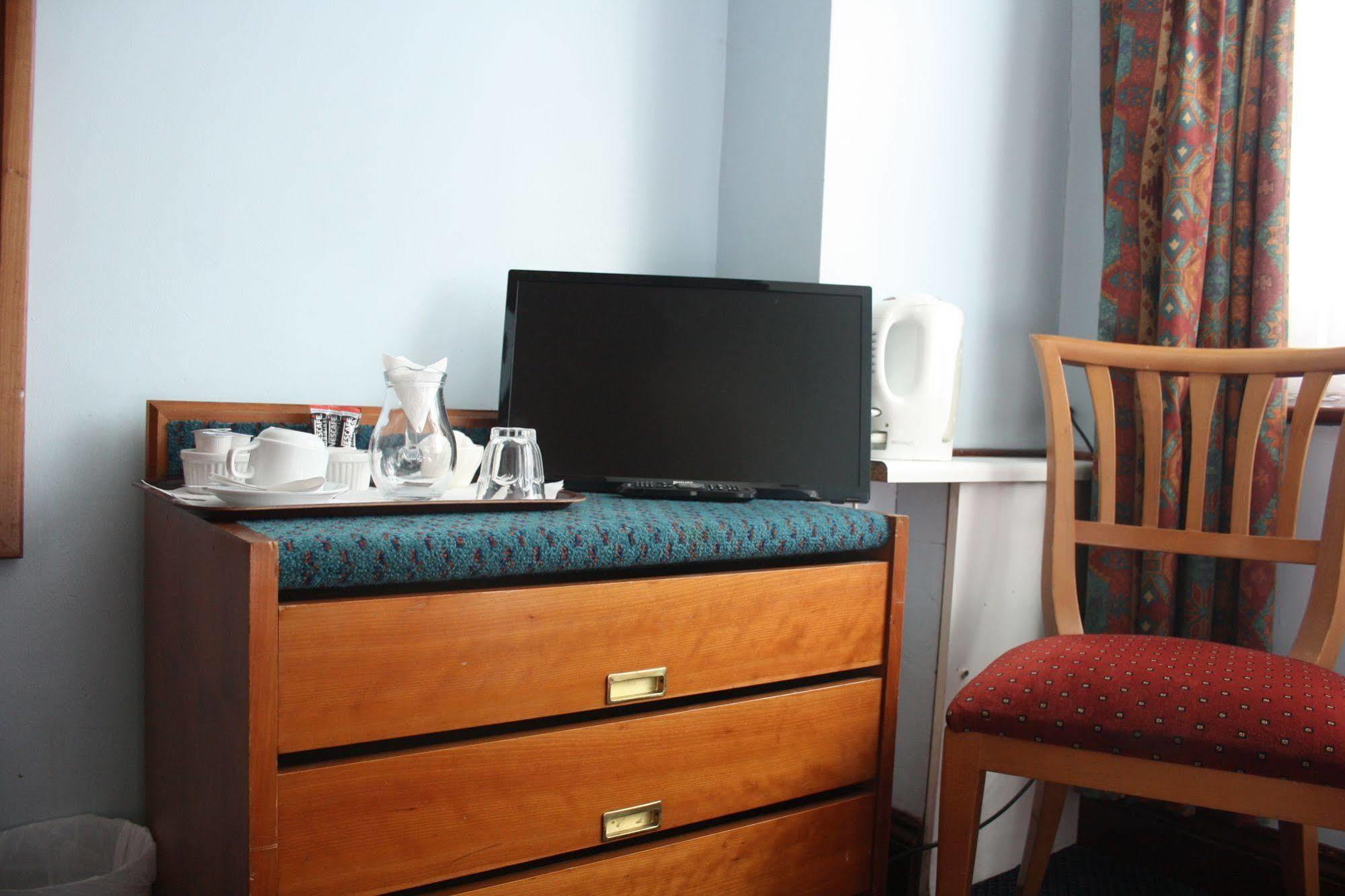 Kings Paget Hotel West Drayton  Εξωτερικό φωτογραφία