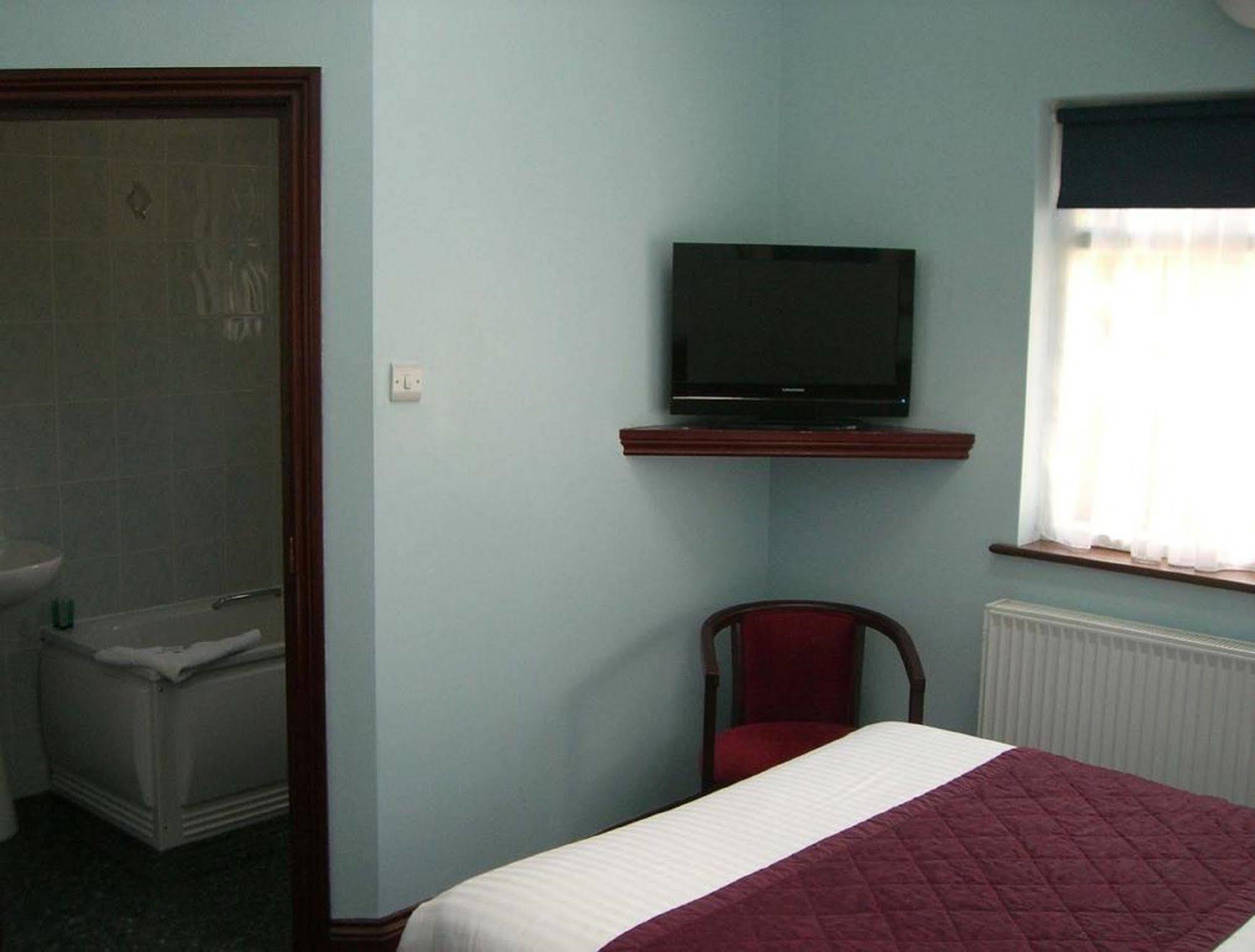 Kings Paget Hotel West Drayton  Εξωτερικό φωτογραφία